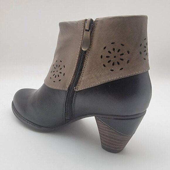 Elite by Corky's Leather Stacked Heel Ankle Bootie Black Size 10 - Picture 5 of 6